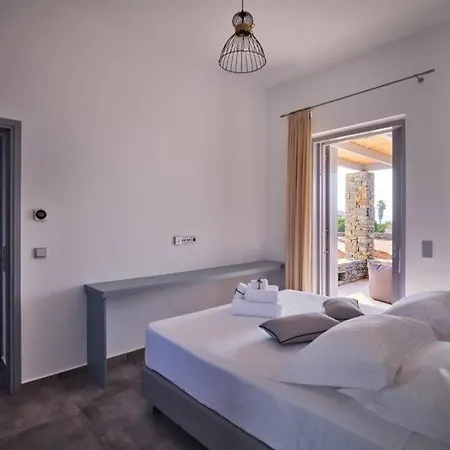 Olea Paros Villa *